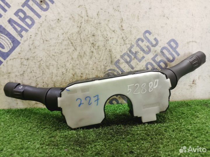 Блок подрулевых переключателей Renault Fluence