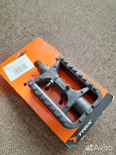 Педали для велосипеда