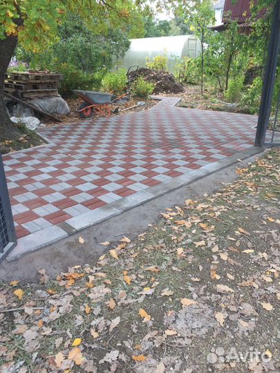 Укладка тротуарной плитки