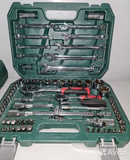 Набор инструментов, набор ключей, головок 82 шт