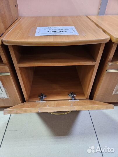 Тумба прикроватная