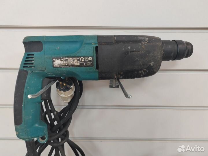 Перфоратор Makita HR2450