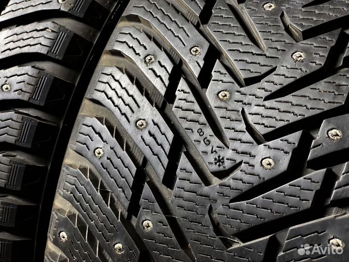 Nokian Tyres Hakkapeliitta 8 265/45 R20