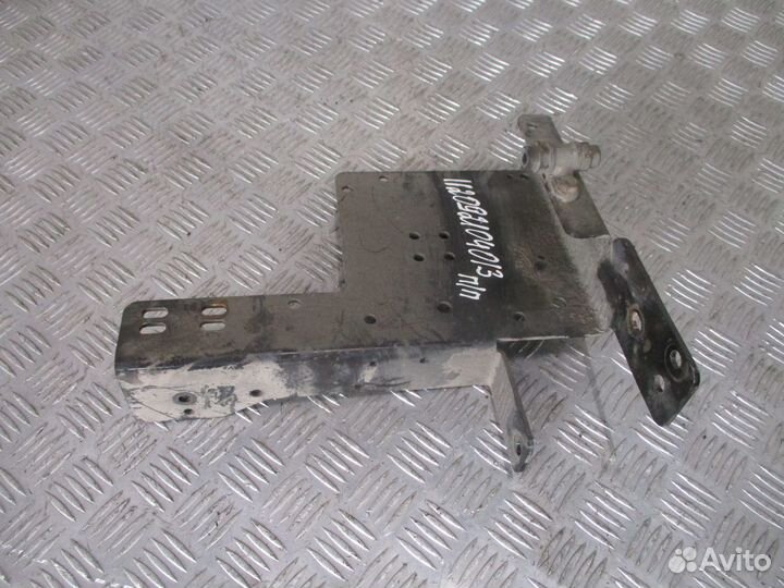 Кронштейн полуприцепа Schmitz 112092104013