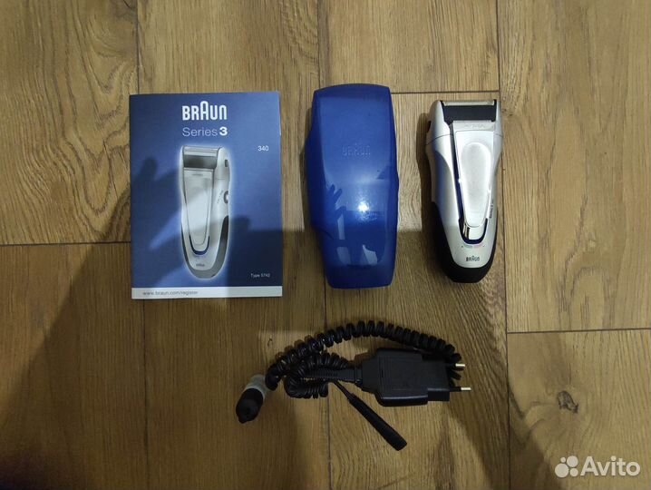 Бритва электрическая Braun Series 3