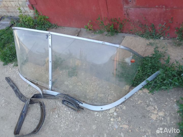 Лобовое стекло Казанка 5м,5м2