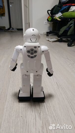 Игрушка робот