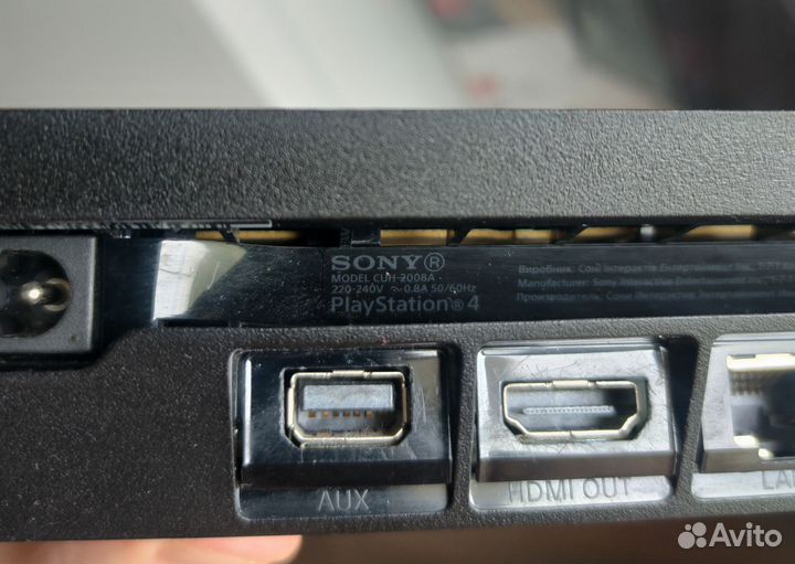 Sony PS4, Slim, 50+ игр, 2 геймпада