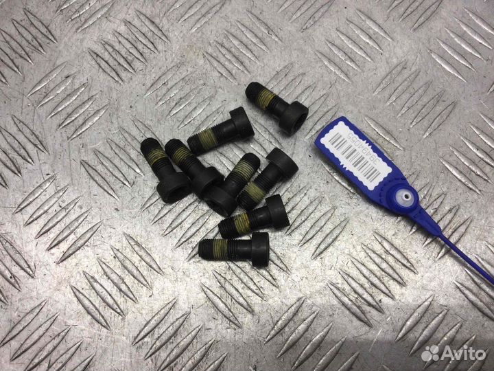 Болт маховика Kia Ceed D4fb