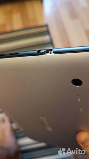 Планшет DNS M972W, на детали