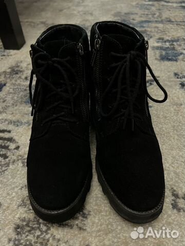 Продам зимние ботинки