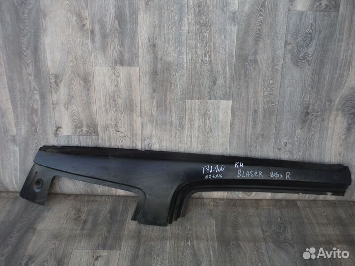 Стойка кузова правая верхняя Chevrolet Trailblazer