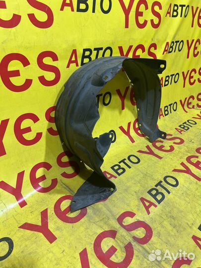 Подкрылок передний правый Hyundai Getz TB