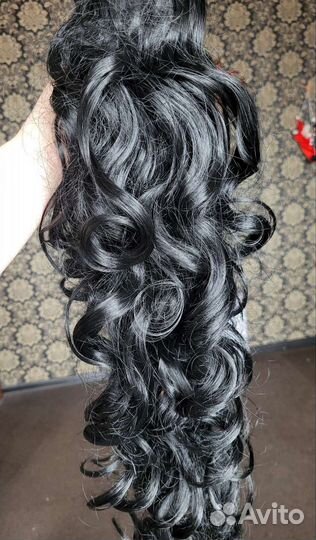 Хвост на заколке