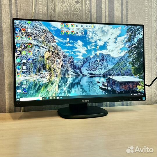 Монитор Philips 24 243S7E