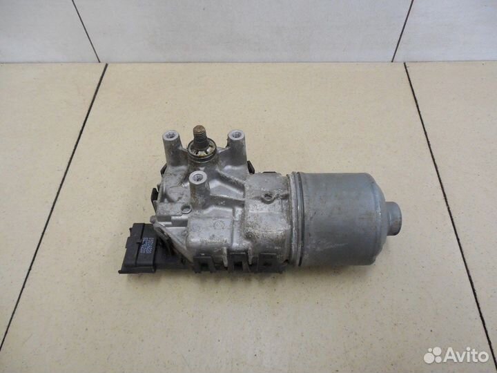 Моторчик стеклоочистителя передний Logan 2005-2014