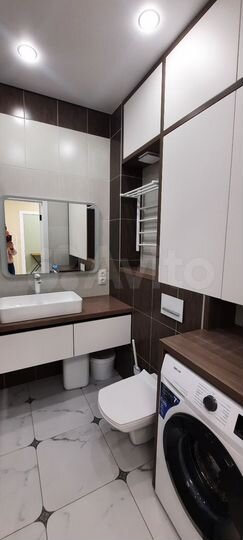 2-к. квартира, 45 м², 1/16 эт.