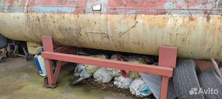 Емкость металлическая 3 куба