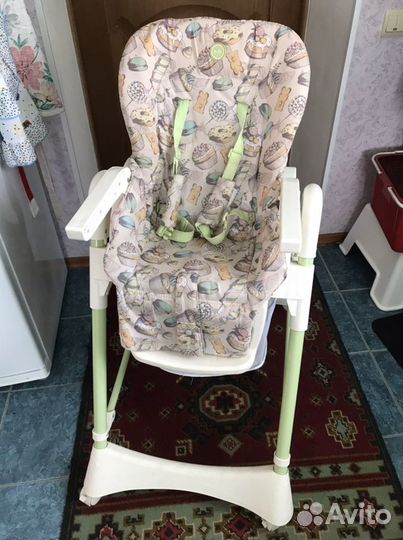 Стульчик для кормления