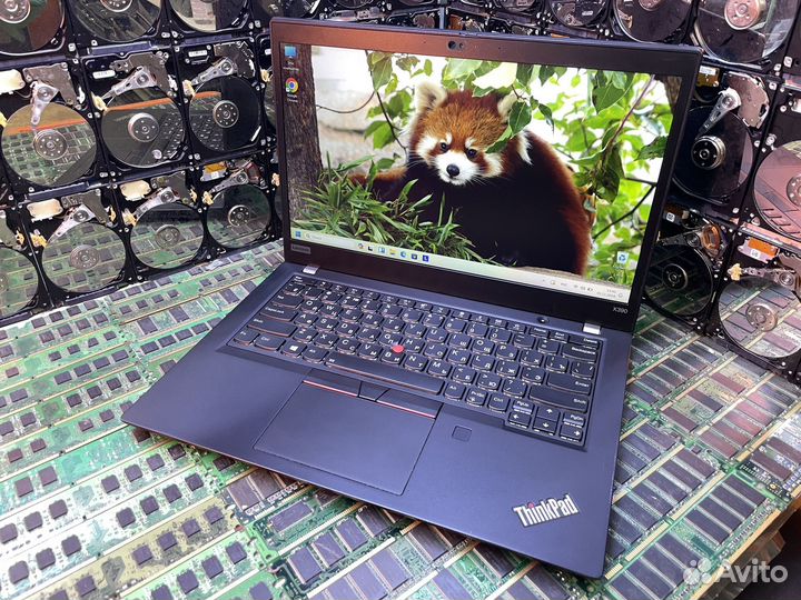 Lenovo thinkpad x390 i7, UHD620 Сенсорный 32/256