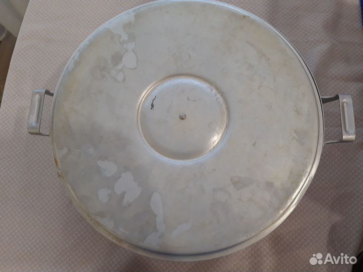 Кастрюля алюминиевая большая