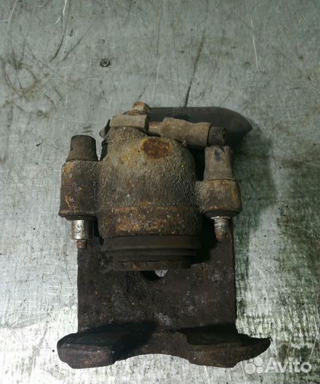 Суппорт тормозной передний левый bmw 5 e39 (1995-2000) 3.5 nn