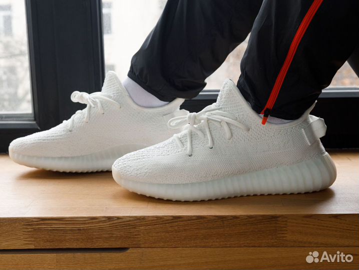 Кроссовки Adidas Yeezy Boost 350