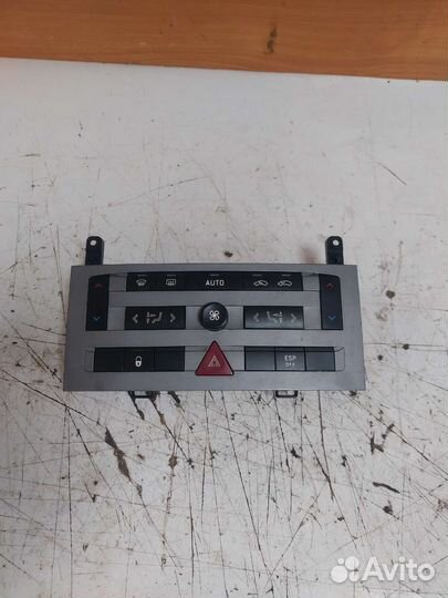 Блок управления климатом Peugeot 407