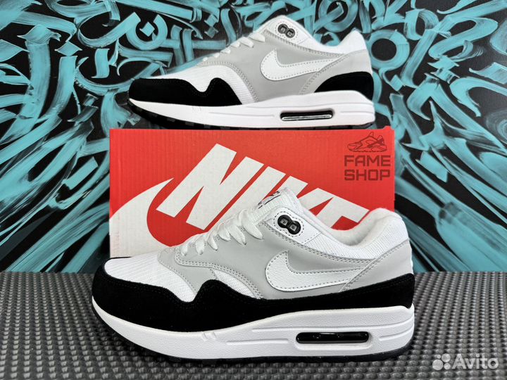 Кроссовки Nike Air Max 1