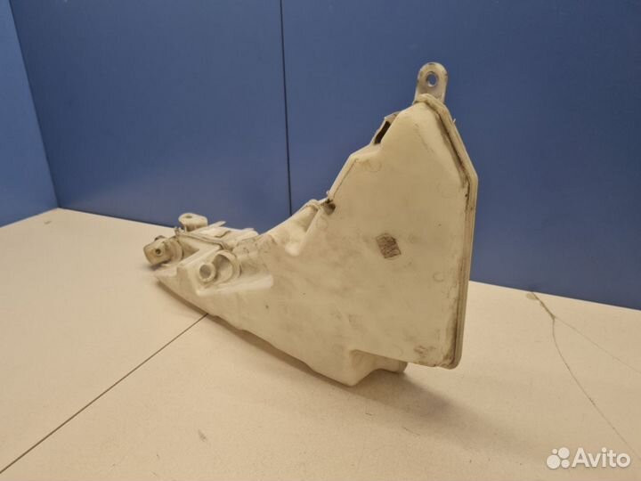 Бачок омывателя фар Audi A6 C6 2004-2011