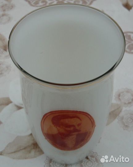 Ваза,матовое стекло