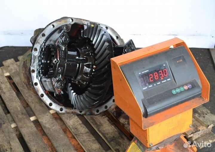 Редуктор проходного моста volvo FH (01.05)