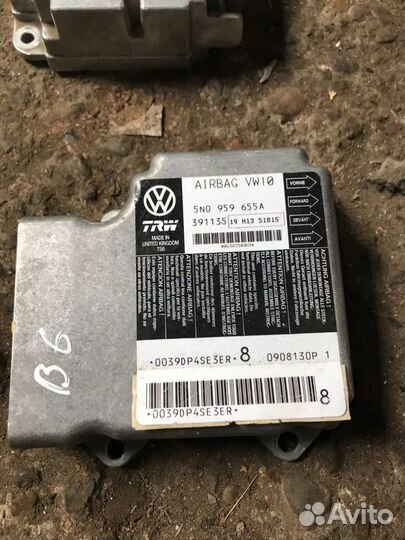 Блок управления airbag vw passat b6