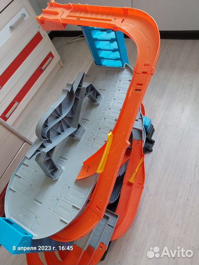 Трек,Парковка,Гараж HOT wheels (хот вилс)
