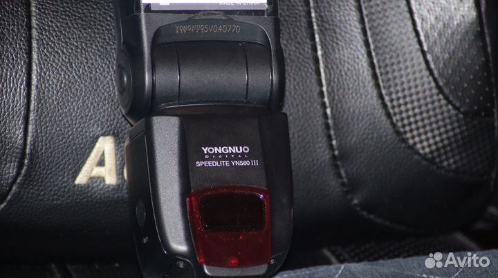 Yongnuo Speedlite YN560 III