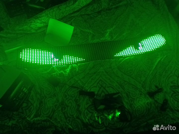 Глаза дявола на авто