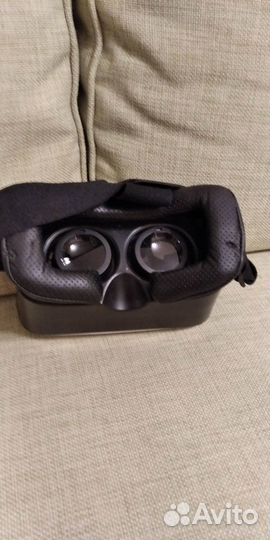 Очки виртуальной реальности для телефона