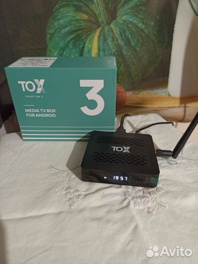 Тв приставка tox 3