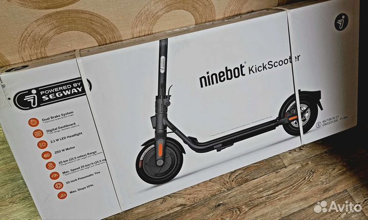 Новый электросамокат Ninebot KickScooter F25E