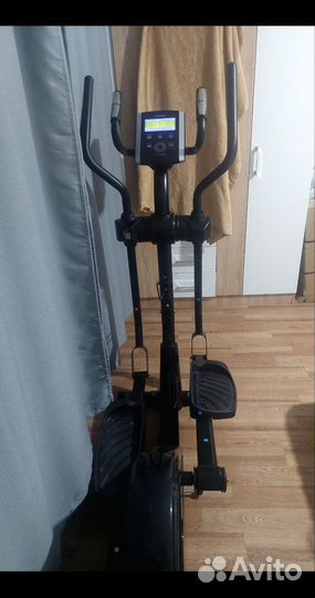 Эллиптический тренажер torneo transform c 530