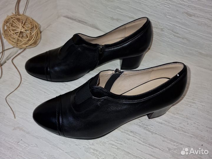 Туфли женские новые