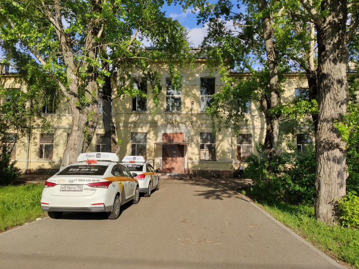 Свободного назначения, 1400 м²