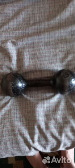 Гантели 2 кг-2шт,8кг-1шт