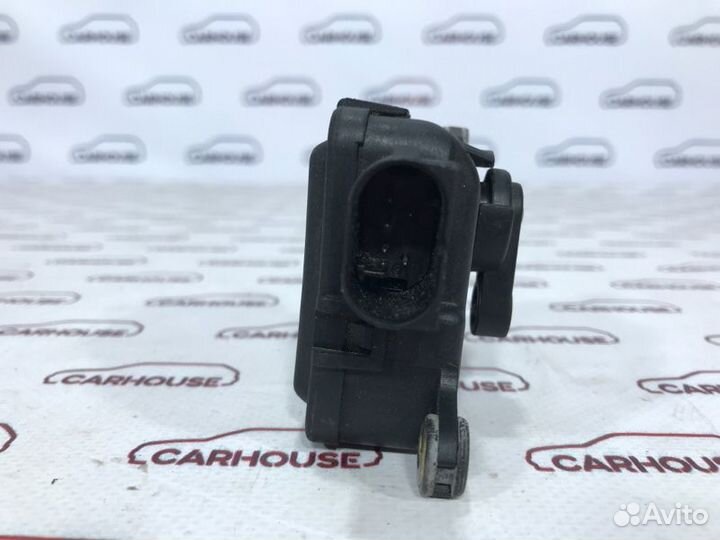 Моторчик заслонки печки Audi A6 C5 2.4 ARJ 1998