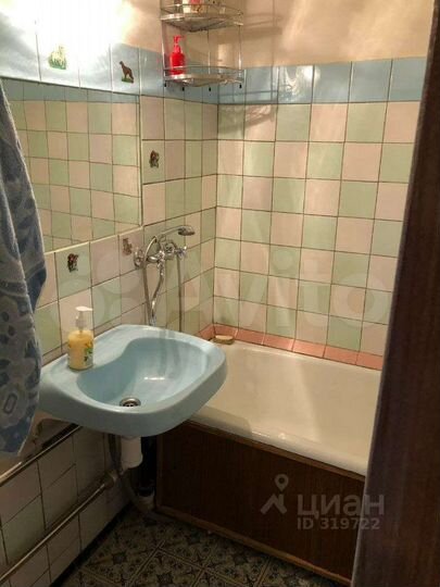 2-к. квартира, 52 м², 2/14 эт.