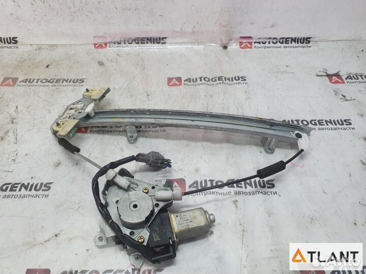 Стеклоподъемник передний правый nissan bluebird