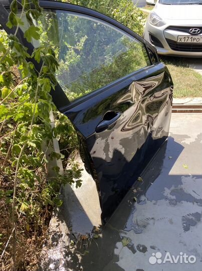 Дверь передняя правая на Хендай Солярис
