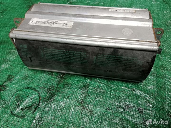 Ауди A6 C5 подушка безопасности пассажира