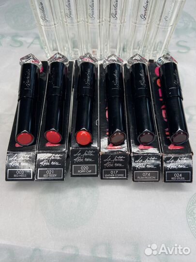 Guerlain Помада для губ лимитка La Petite Robe