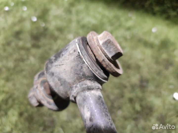 Тяга поперечная задняя левая Toyota Mark 2